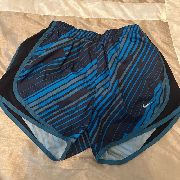Nike Running shorts - Picture 1 of 1